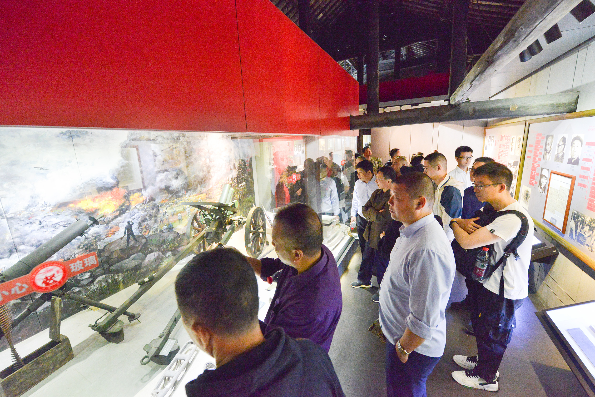 走訪紅色基地 領(lǐng)悟初心使命——巨人集團(tuán)黨委開展黨建活動(dòng)