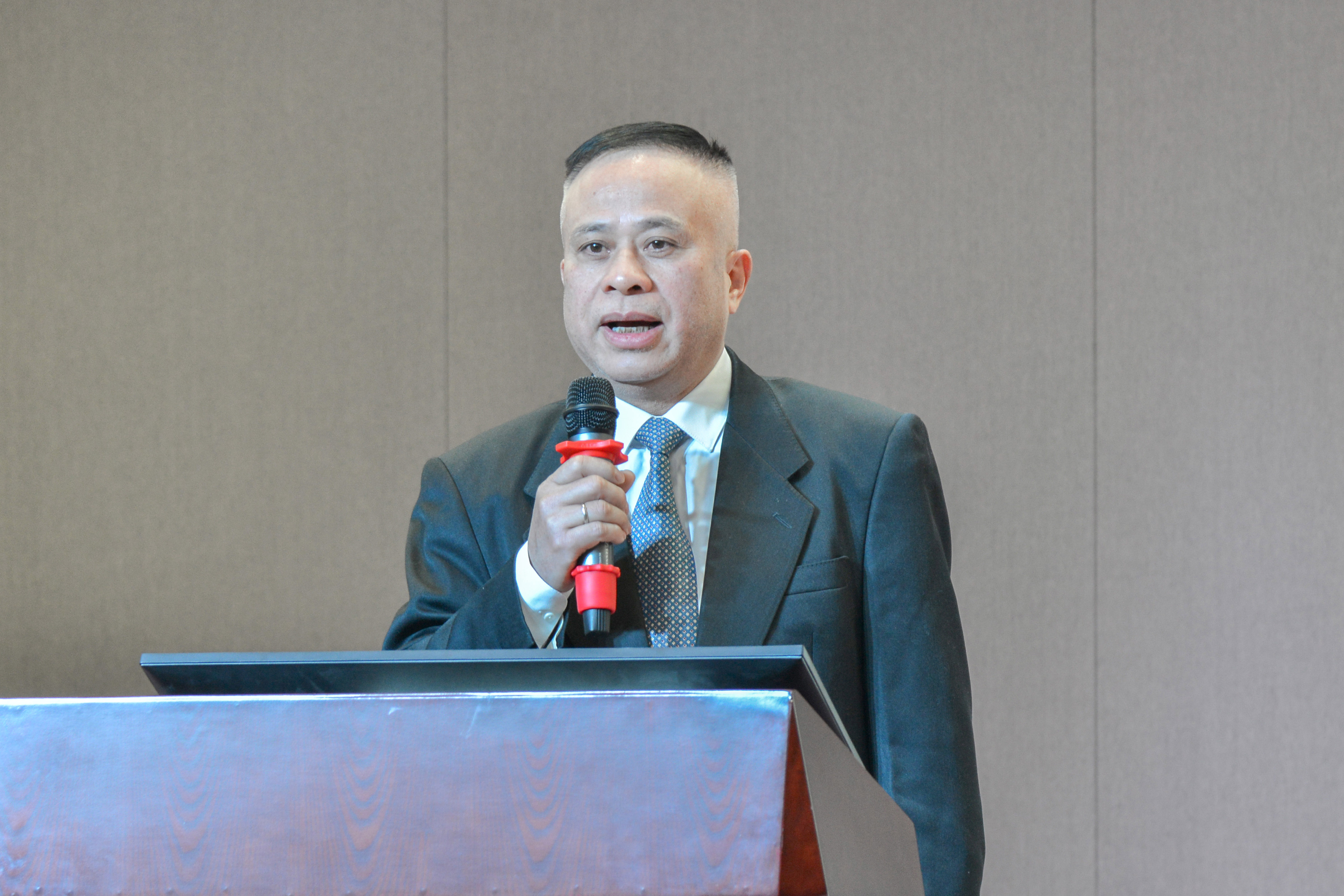 破風(fēng)浪 共揚帆——巨人集團公司召開2024迎春大會 破風(fēng)浪 共揚帆——巨人集團公司召開2024迎春大會