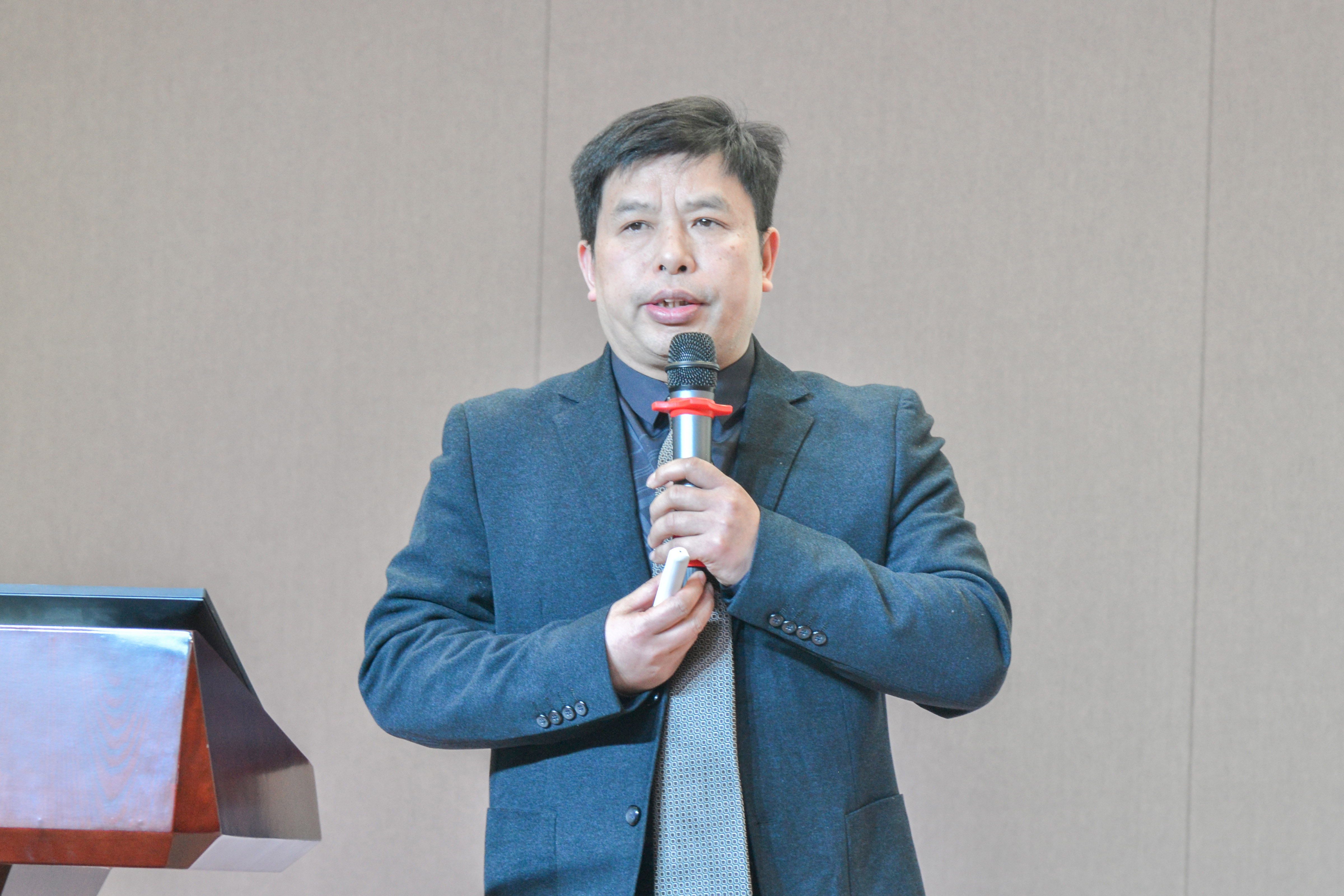 破風(fēng)浪 共揚帆——巨人集團公司召開2024迎春大會 破風(fēng)浪 共揚帆——巨人集團公司召開2024迎春大會