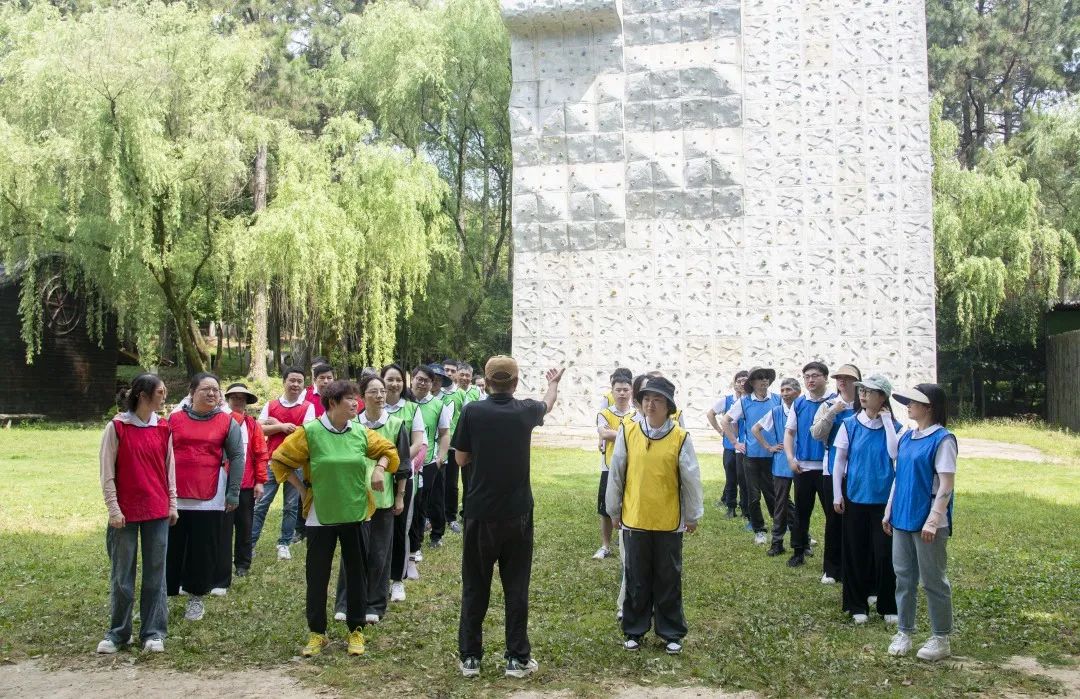 熱辣滾燙 揚(yáng)帆未來(lái)——巨人集團(tuán)公司團(tuán)建之旅 熱辣滾燙 揚(yáng)帆未來(lái)——巨人集團(tuán)公司團(tuán)建之旅