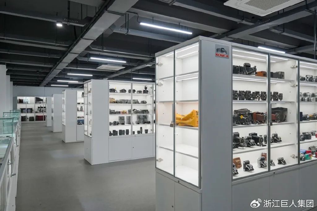 博覽相機(jī)文化 致敬科技匠心——南潯巨人照相機(jī)博物館開幕 博覽相機(jī)文化 致敬科技匠心——南潯巨人照相機(jī)博物館開幕